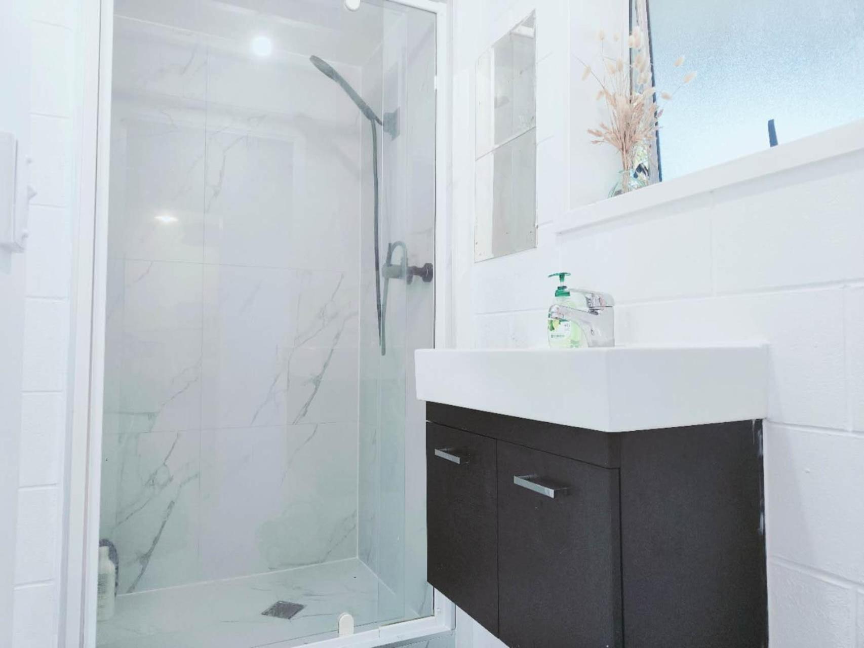 2 Bedroom Guest Suite In North Shore Окленд Экстерьер фото